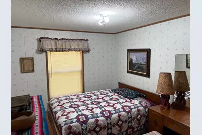 204 E Hibbard Avenue, Belview, MN 56214 - Photo 7