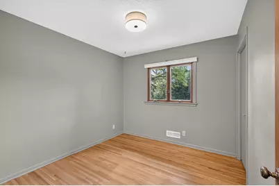 12760 Roberts Drive, Eden Prairie, MN 55346 - Photo 23