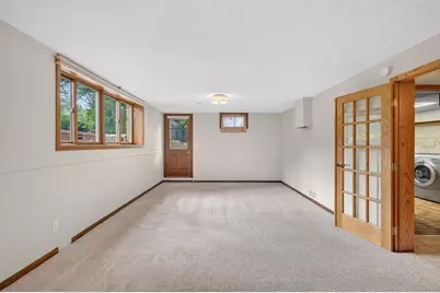 12760 Roberts Drive, Eden Prairie, MN 55346 - Photo 35