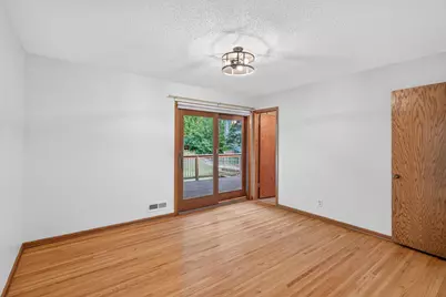 12760 Roberts Drive, Eden Prairie, MN 55346 - Photo 21
