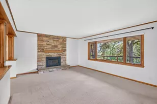 12760 Roberts Dr, Eden Prairie, MN 55346 - Photo 7