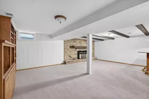 12760 Roberts Dr, Eden Prairie, MN 55346 - Photo 29