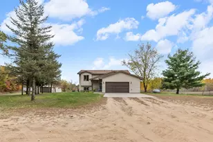 5602 285th Ave NW, Isanti, MN 55040 - Photo 5