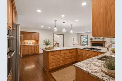 8057 Garfield Street NE, Spring Lake Park, MN 55432 - Photo 11