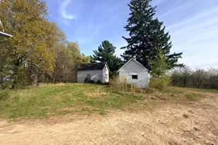 N7653 650th St, Beldenville, WI 54003 - Photo 27