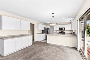 1424 E Skyline Pkwy, Duluth, MN 55805 - Photo 13