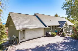 1424 E Skyline Pkwy, Duluth, MN 55805 - Photo 83