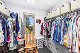 1424 E Skyline Pkwy, Duluth, MN 55805 - Photo 47