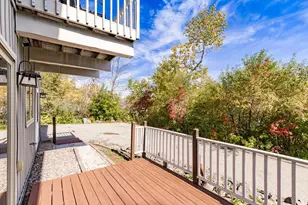 1424 E Skyline Pkwy, Duluth, MN 55805 - Photo 31