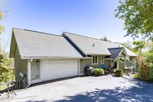 1424 E Skyline Pkwy, Duluth, MN 55805 - Photo 77
