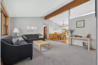 2555 Holly Street S, Cambridge, MN 55008 - Photo 3