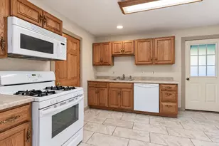 203 N 3rd St, Le Sueur, MN 56058 - Photo 13