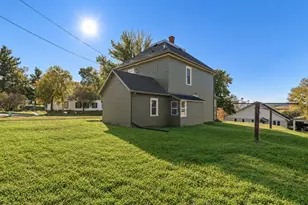 203 N 3rd St, Le Sueur, MN 56058 - Photo 41