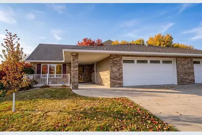211 Valley View Drive SE, Willmar, MN 56201 - Photo 1
