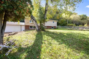 29038 Wildwood Ln, Red Wing, MN 55066 - Photo 9