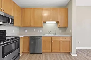 1070 Grandview Ct NE, Columbia Heights, MN 55421 - Photo 5