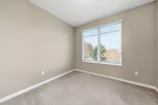 1070 Grandview Ct NE, Columbia Heights, MN 55421 - Photo 17