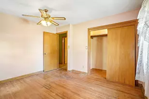 10054 Nicollet Ave S, Bloomington, MN 55420 - Photo 9
