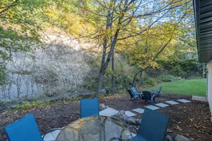 933 Thompson Ravine Rd, Mankato, MN 56001 - Photo 39