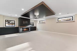 4935 Parkside Cir, Eagan, MN 55123 - Photo 13