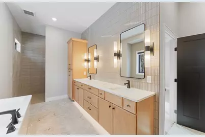 4935 Parkside Circle, Eagan, MN 55123 - Photo 11