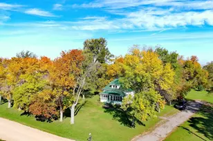 10509 270th St, Milroy, MN 56263 - Photo 3