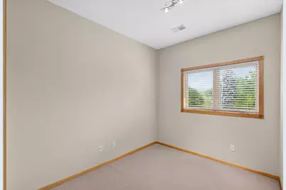 6585 Promontory Drive, Eden Prairie, MN 55346 - Photo 21