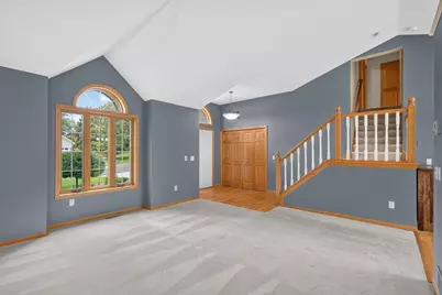 6585 Promontory Drive, Eden Prairie, MN 55346 - Photo 17