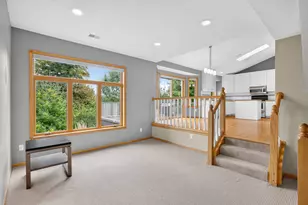 6585 Promontory Dr, Eden Prairie, MN 55346 - Photo 19