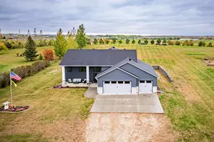 17115 Lakeview Ln, Audubon, MN 56511 - Photo 1