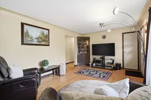 4840 N 6th St, Minneapolis, MN 55430 - Photo 11
