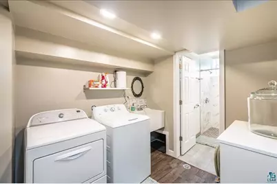 1619 E 4th Street, Superior, WI 54880 - Photo 33