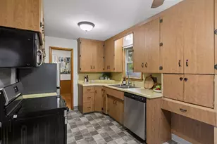 5210 52nd Ave N, Crystal, MN 55429 - Photo 5