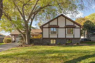 14315 Wedgeway Ct, Eden Prairie, MN 55346 - Photo 1