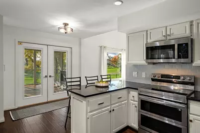 14315 Wedgeway Court, Eden Prairie, MN 55346 - Photo 15