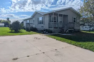 38 Southfork Dr SE, Kasson, MN 55944 - Photo 1