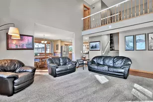 31137 Peninsula Ave, Lindstrom, MN 55045 - Photo 7