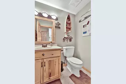 31137 Peninsula Avenue, Lindstrom, MN 55045 - Photo 21