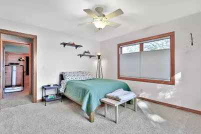 31137 Peninsula Avenue, Lindstrom, MN 55045 - Photo 25