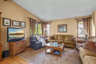 4146 Goldenrod Ln N, Plymouth, MN 55441 - Photo 5