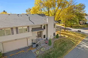 4146 Goldenrod Ln N, Plymouth, MN 55441 - Photo 1