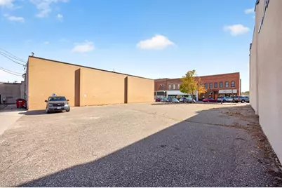 102 W Center Street, Lake City, MN 55041 - Photo 9