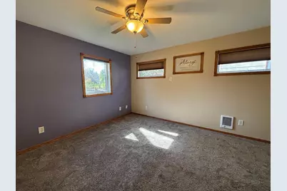 1636 Dover Street, Worthington, MN 56187 - Photo 9