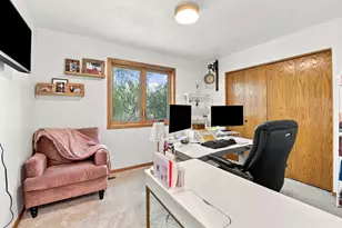 9078 Sierra Rd, Woodbury, MN 55125 - Photo 17