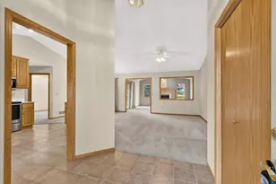 3813 Impatiens Ln N, Brooklyn Park, MN 55443 - Photo 3