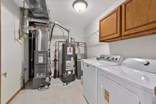 3813 Impatiens Ln N, Brooklyn Park, MN 55443 - Photo 27
