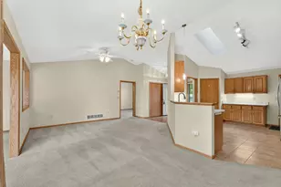 3813 Impatiens Ln N, Brooklyn Park, MN 55443 - Photo 7