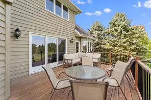 9490 Wedgewood Dr, Woodbury, MN 55125 - Photo 57