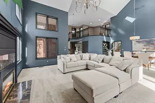 9490 Wedgewood Dr, Woodbury, MN 55125 - Photo 3