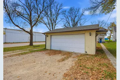 651 2nd Street S, Winsted, MN 55395 - Photo 19